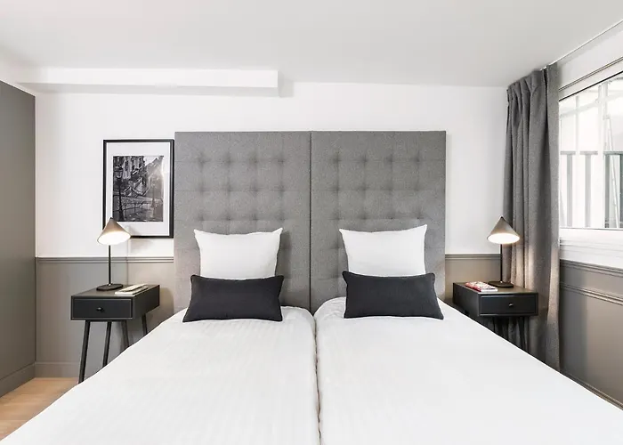 Livinparis - Luxury 3 Bedrooms Arc De Triomphe I Apartmán