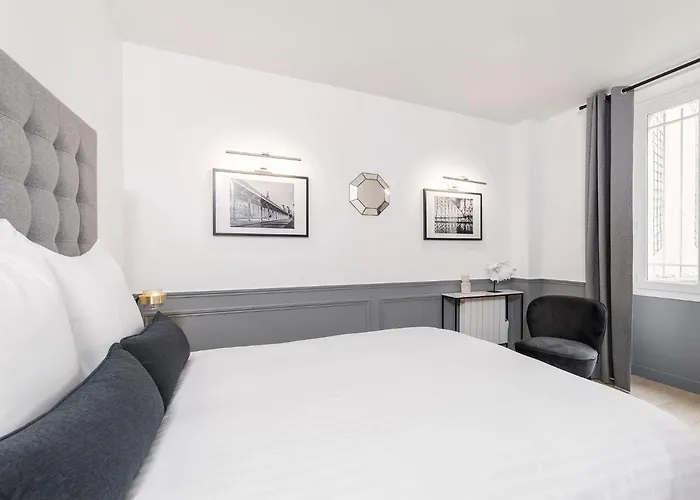 Livinparis - Luxury 3 Bedrooms Arc De Triomphe I Apartmán