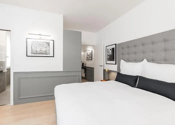 Livinparis - Luxury 3 Bedrooms Arc De Triomphe I Apartmán *