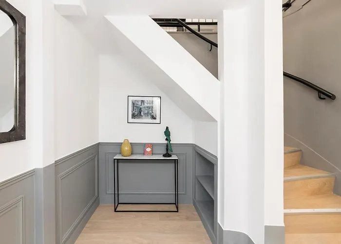Apartmán Livinparis - Luxury 3 Bedrooms Arc De Triomphe I *