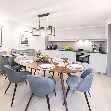 Daire Livinparis - Luxury 3 Bedrooms Arc De Triomphe I